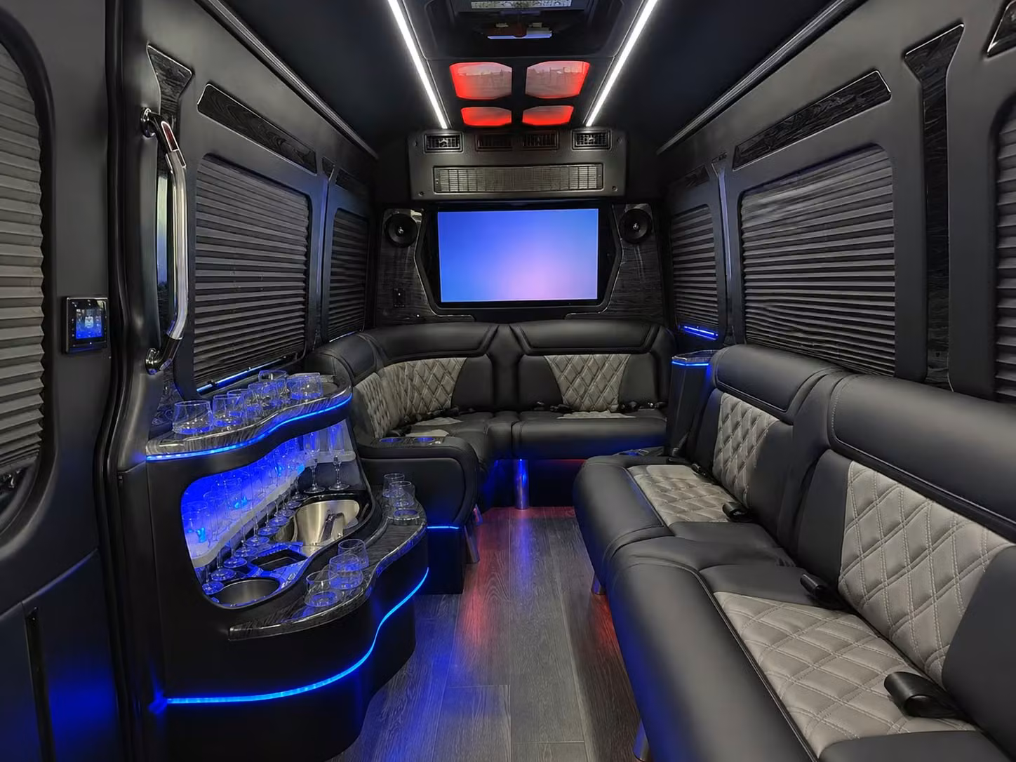event shuttles and off site corporate transportation around the ozarks