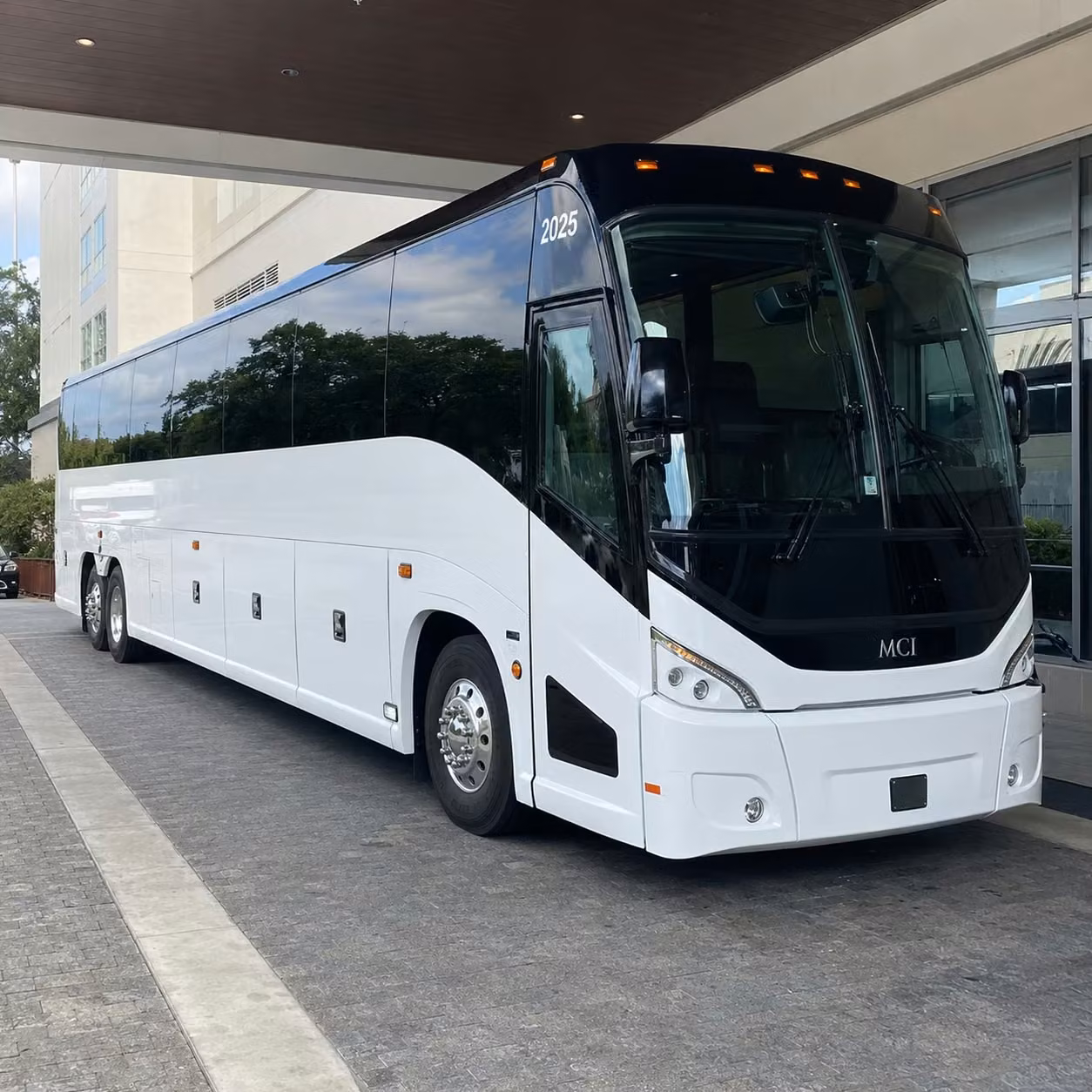 springfield charter bus rental exterior